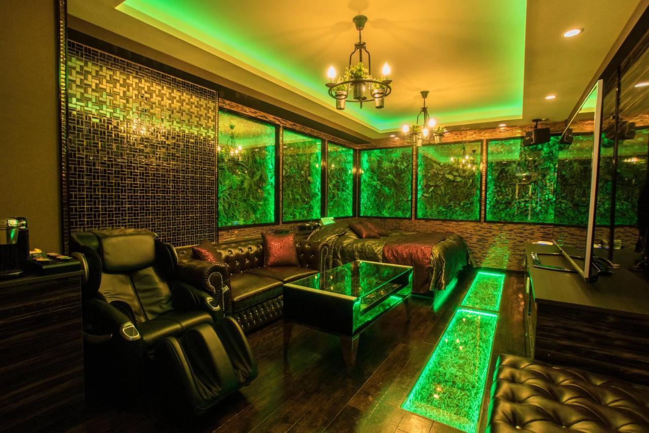 Hotel Sara Kinshicho (Adults Only) Tokyo Exterior photo