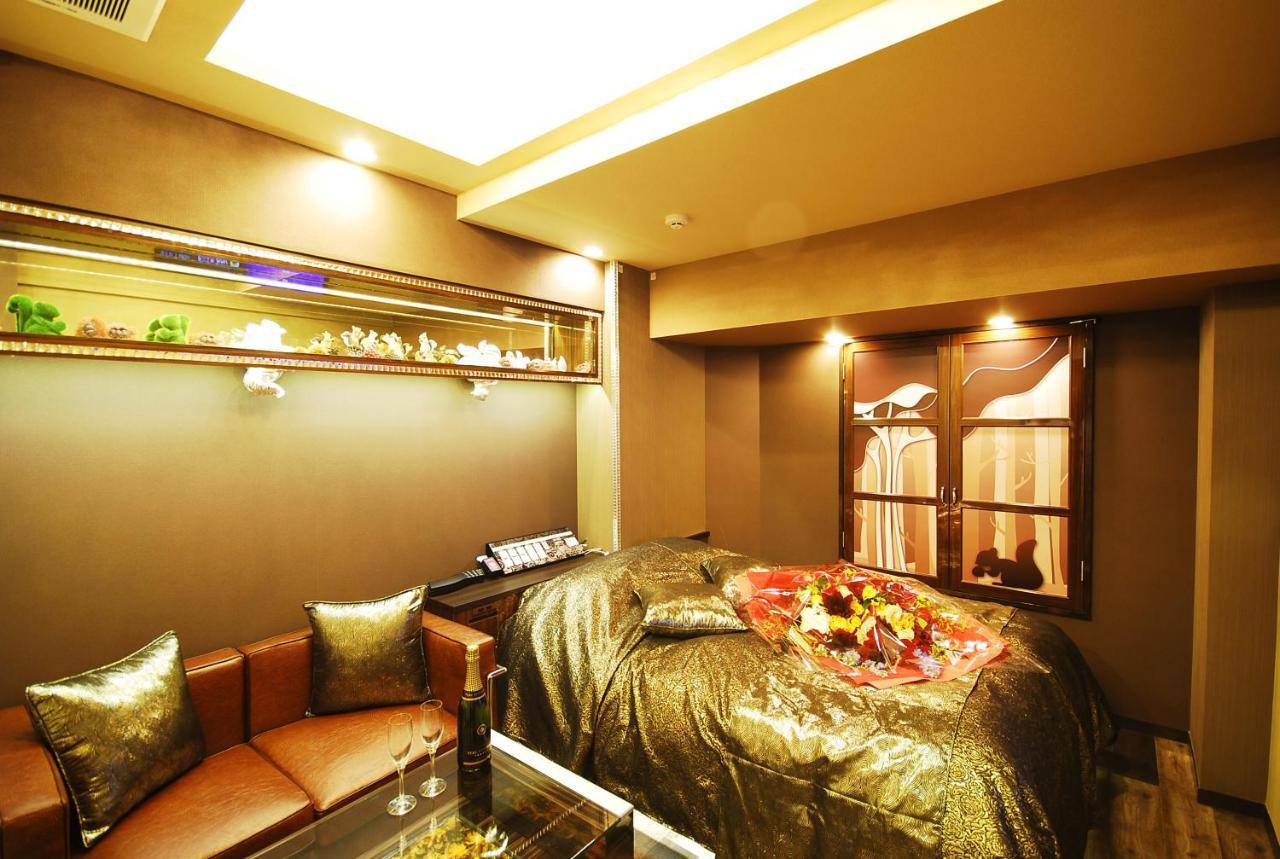 Hotel Sara Kinshicho (Adults Only) Tokyo Exterior photo