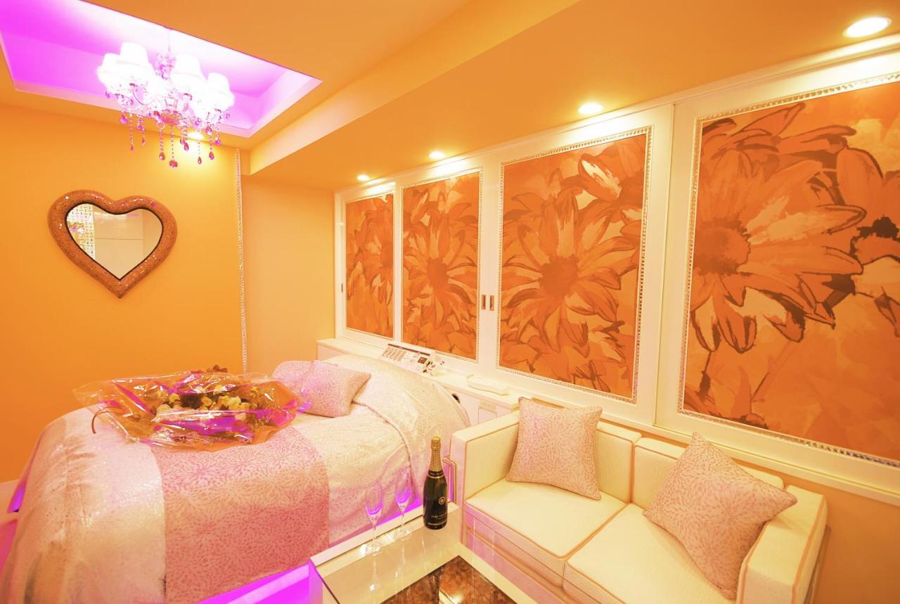 Hotel Sara Kinshicho (Adults Only) Tokyo Exterior photo